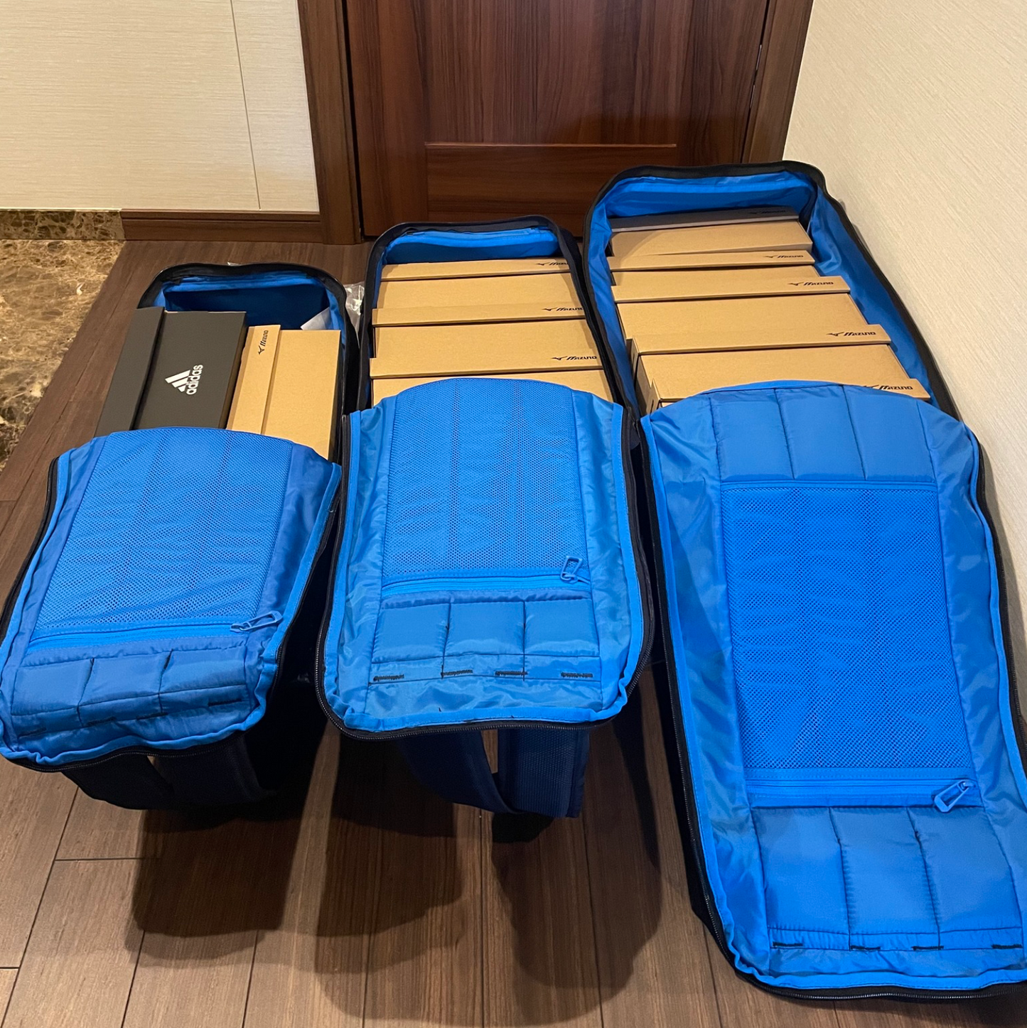 Adidas EPS Duffle Bag 3用行李袋