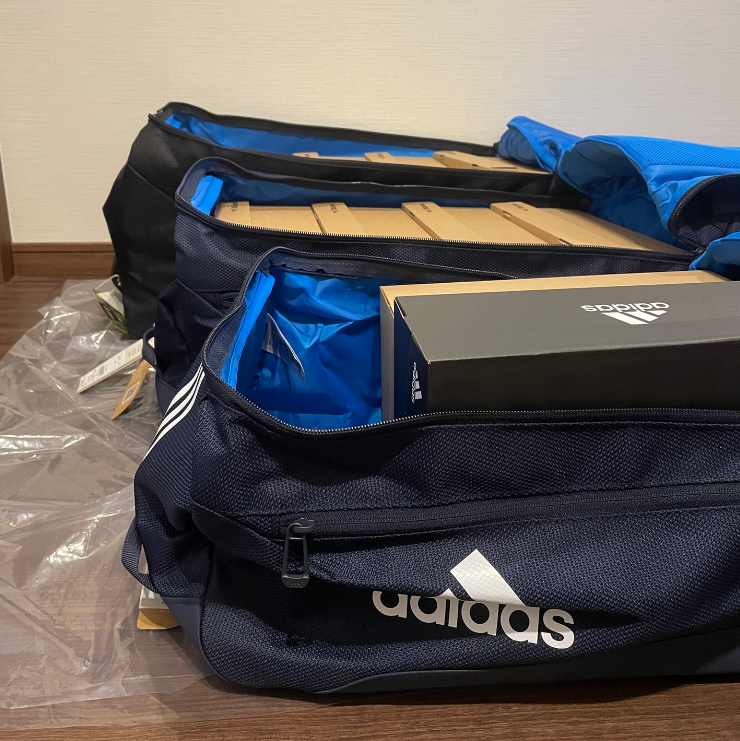 Adidas EPS Duffle Bag 3用行李袋