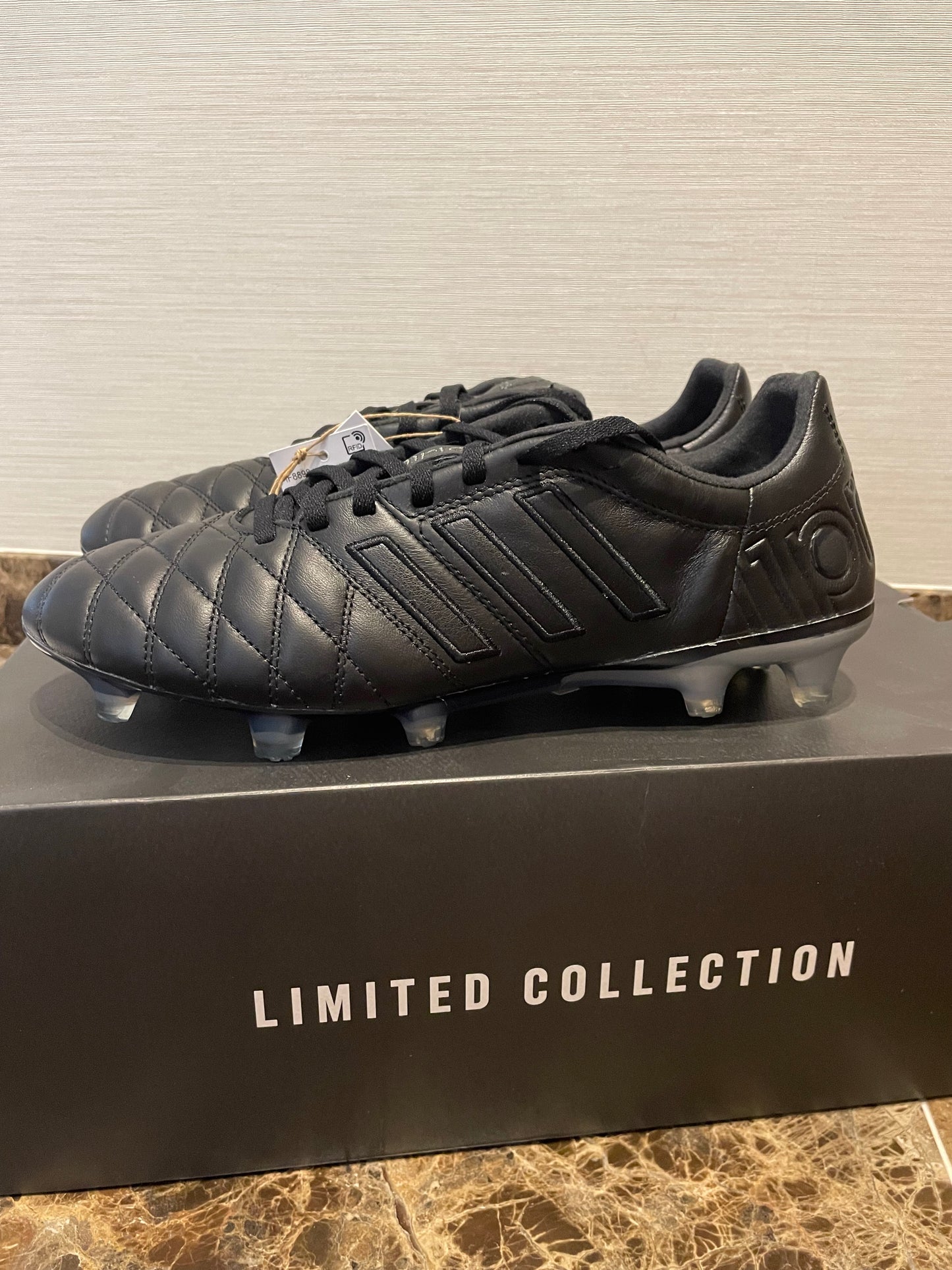 Adidas 11pro FG