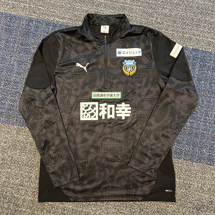 川崎前鋒2025/26熱身半拉鏈上衣