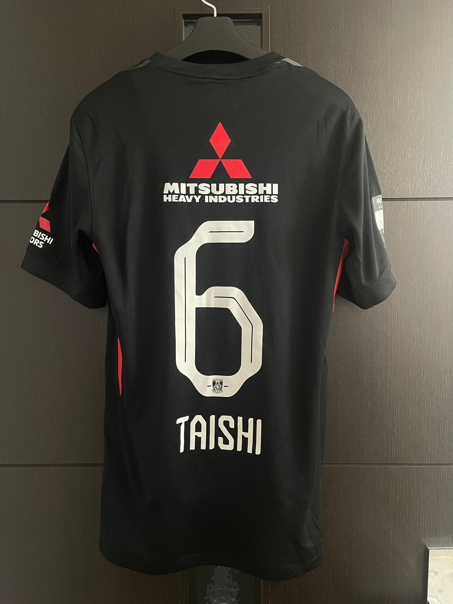 (日本現貨) 浦和紅礸2025球迷版波衫連字 #6 松本泰志