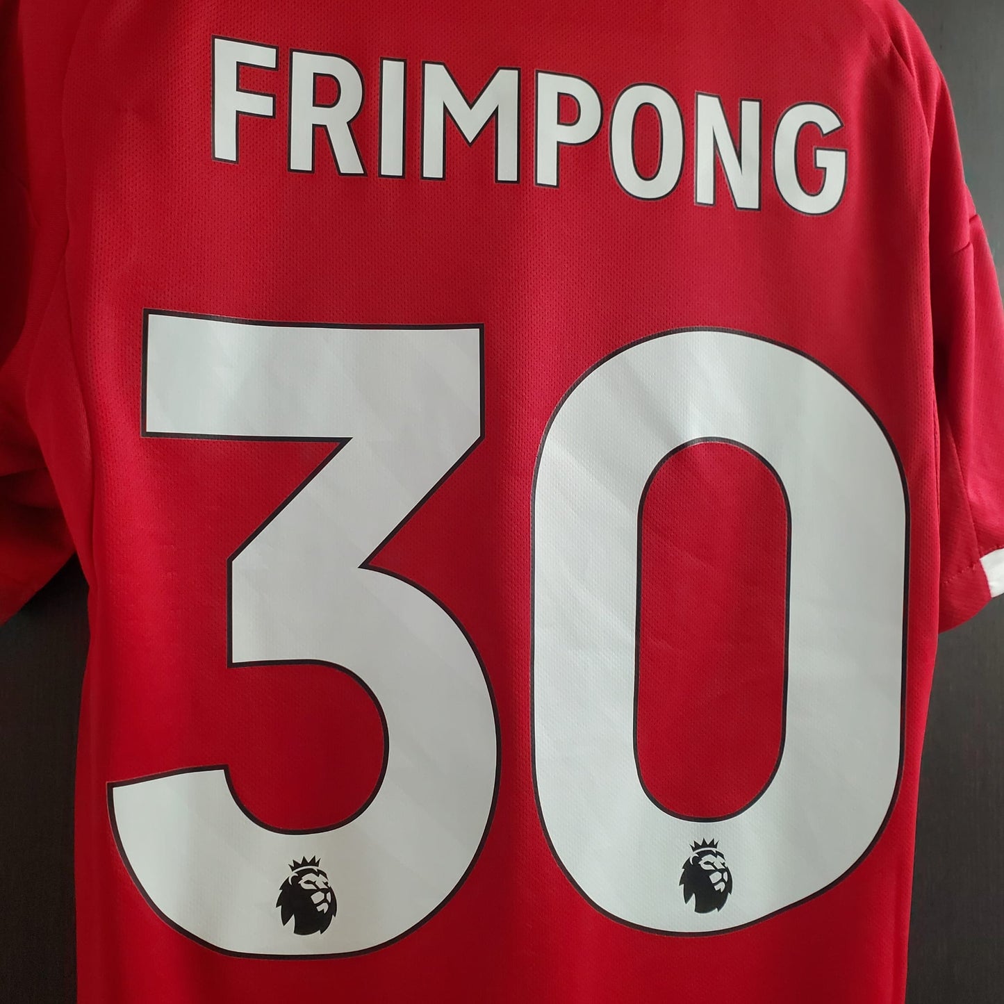 (日本現貨) 2025/26 利物浦球迷版波衫連字 #30 FRIMPONG