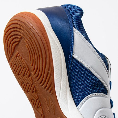 (日本現貨) Umbro Accerator Sala Wide IN